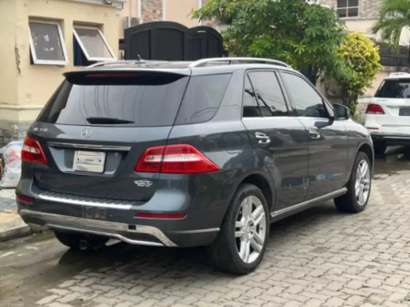 Mercedes-Benz ML-Class   - 2015