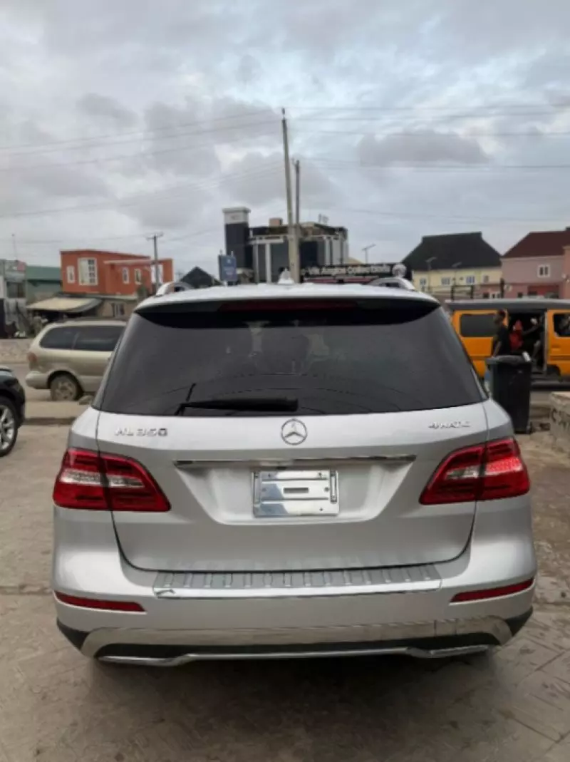 Mercedes-Benz ML-Class   - 2015
