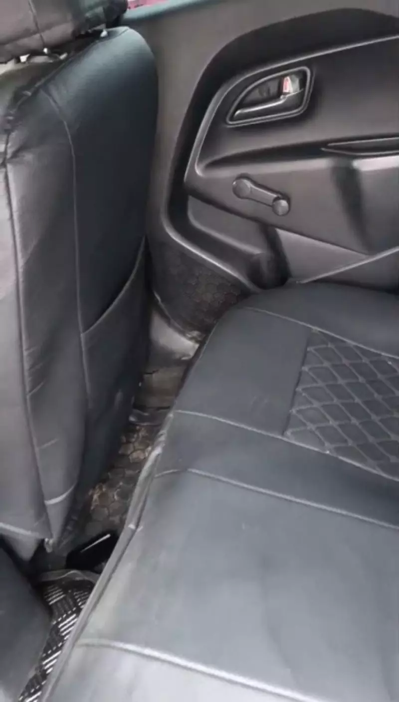 KIA Rio   - 2013