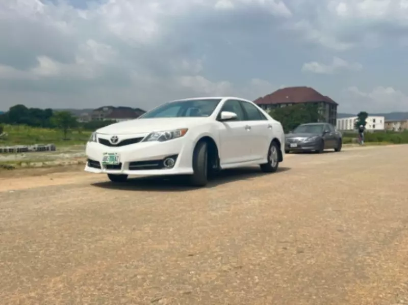Toyota Camry   - 2012