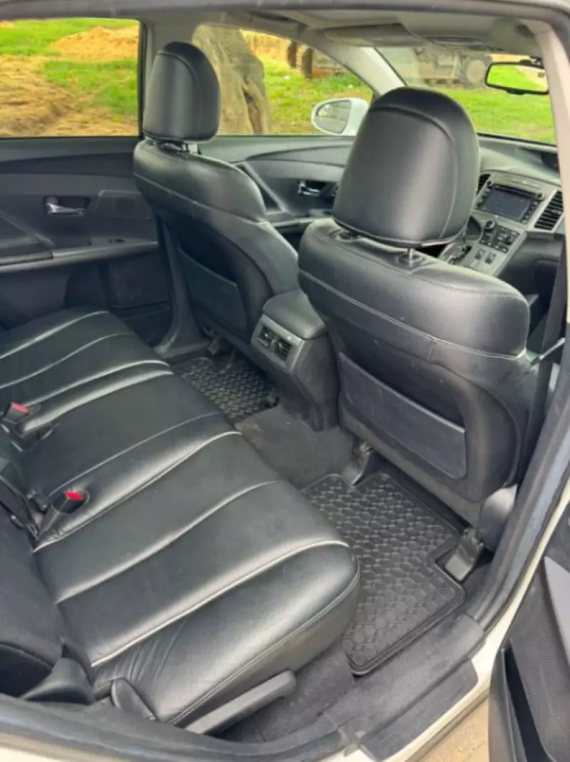 TOYOTA Venza   - 2013