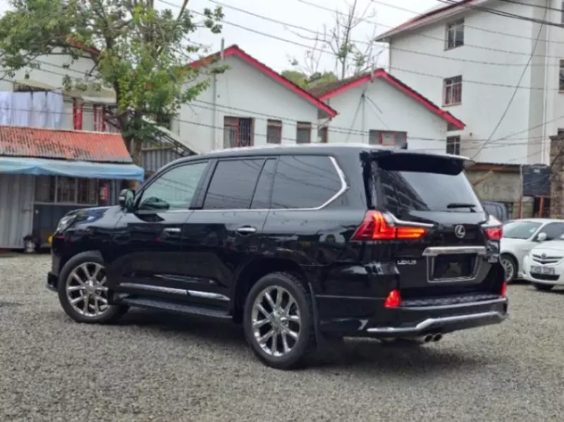 Lexus LX   - 2018