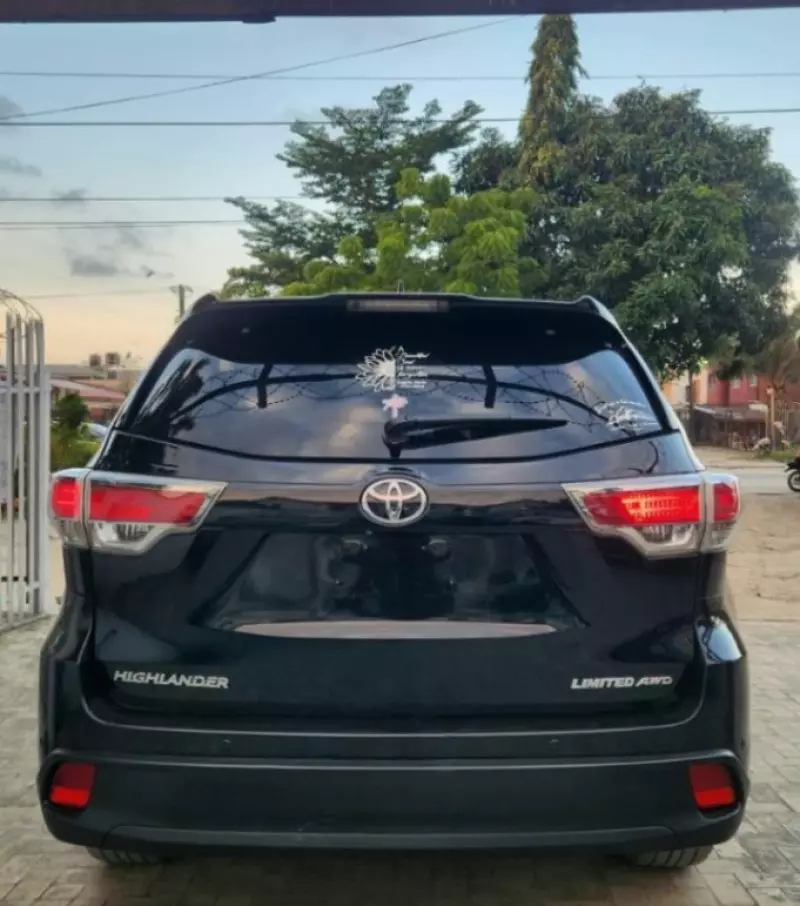 TOYOTA Highlander   - 2014