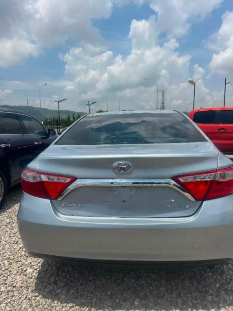 TOYOTA Camry   - 2015