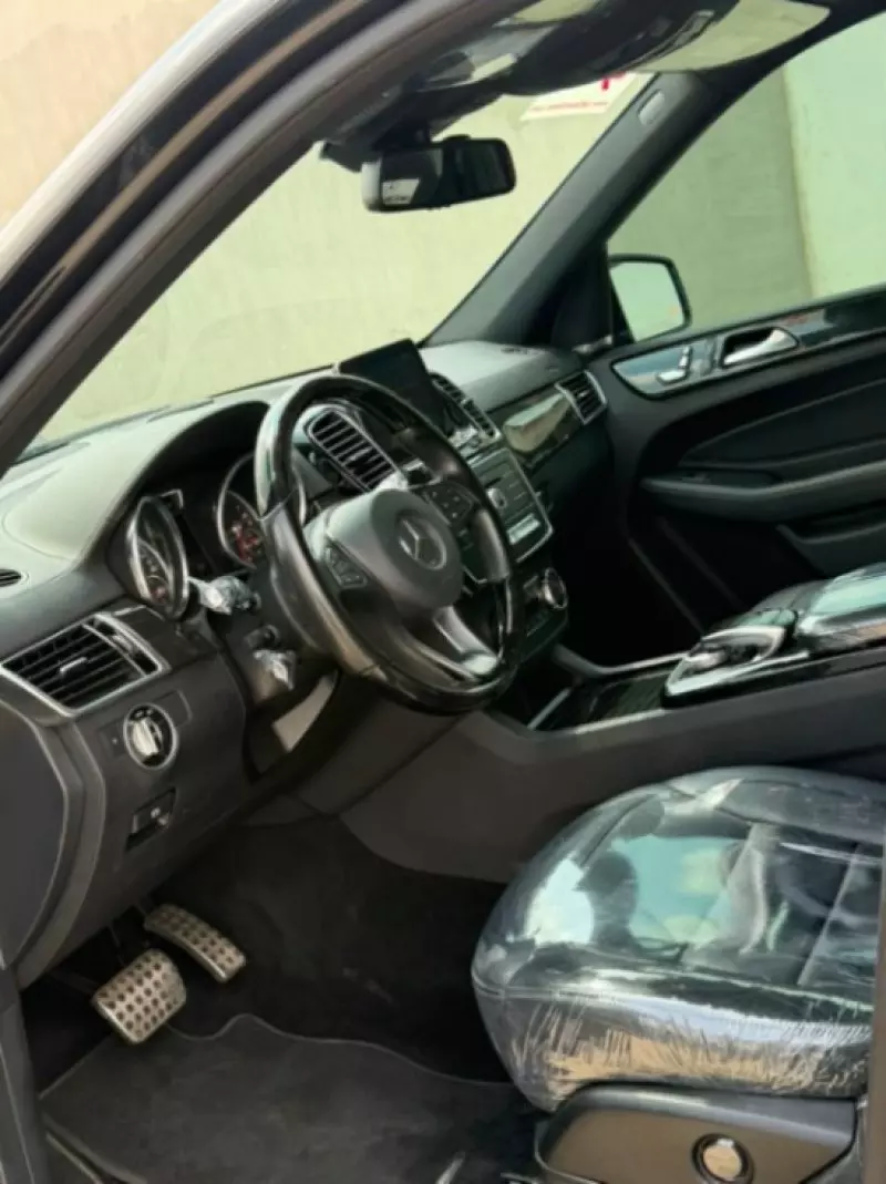 Mercedes-Benz GLE 400 - 2016