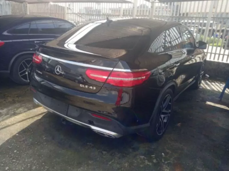 Mercedes-Benz GLE 43 AMG   - 2017