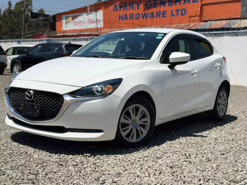 Mazda 2   - 2019