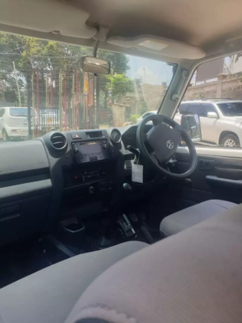 Toyota Land Cruiser   - 2018