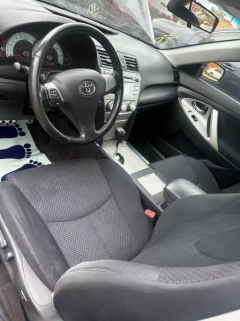 TOYOTA Camry   - 2011