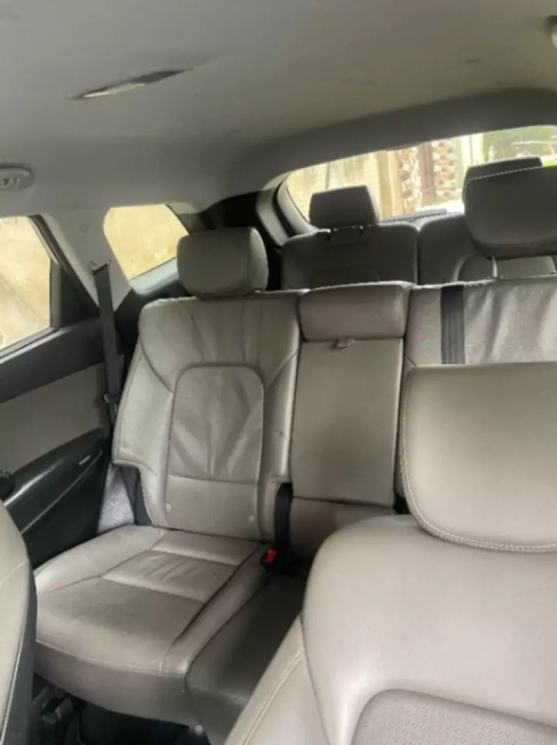 Hyundai Santa Fe   - 2014