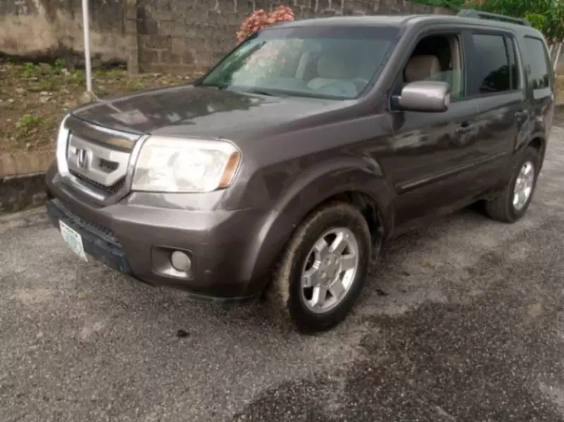 Honda Pilot   - 2012