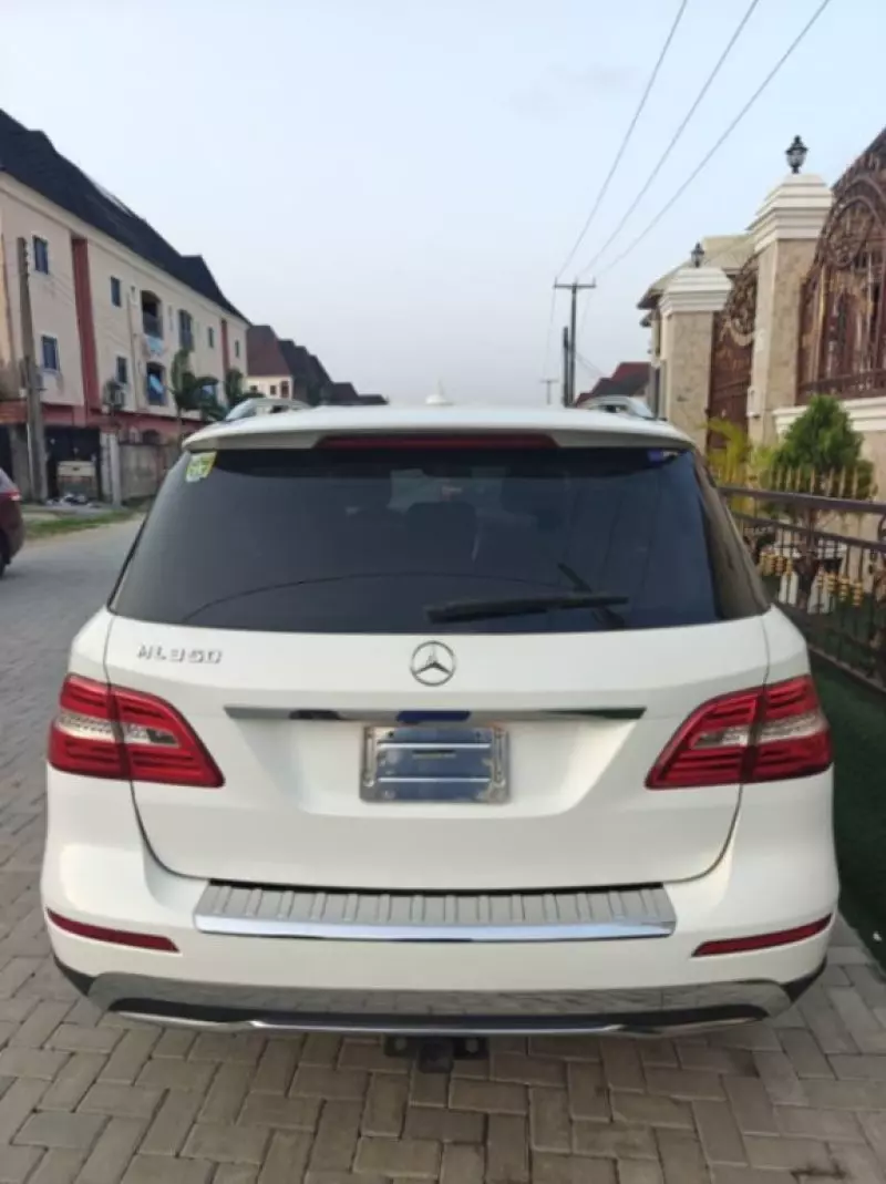 Mercedes-Benz ML 350   - 2014