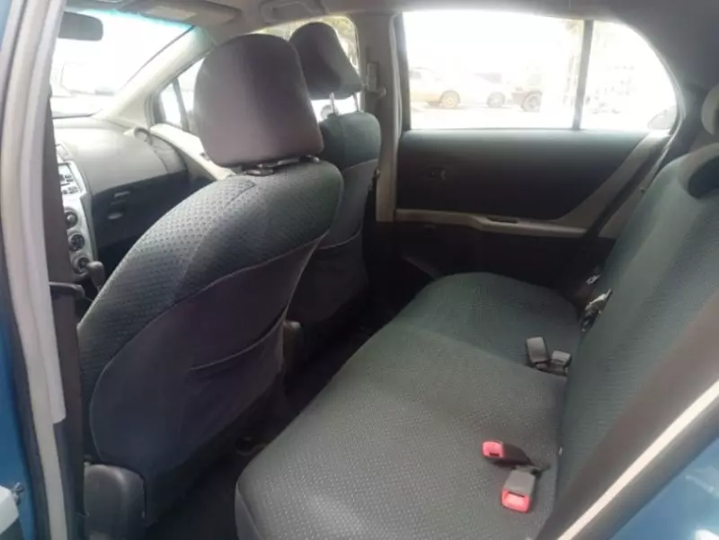 TOYOTA Yaris   - 2008