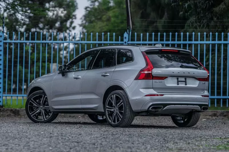 Volvo XC60   - 2021