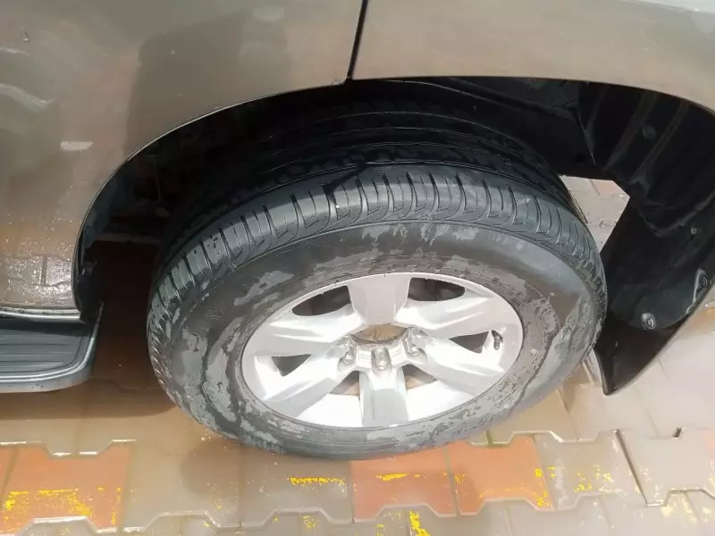 Toyota Landcruiser Prado   - 2015