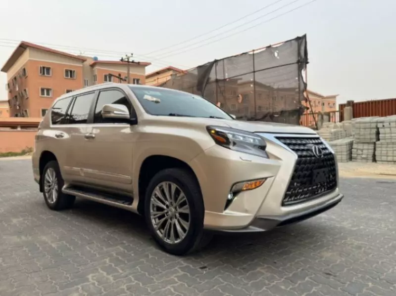 Lexus GX 460   - 2013