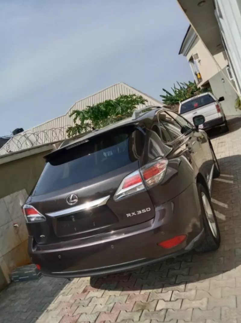 Toyota Lexus RX 350h   - 2013