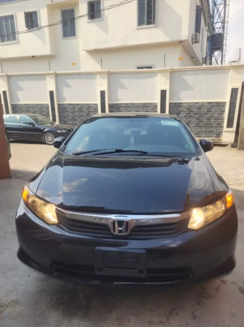 Honda Civic   - 2013