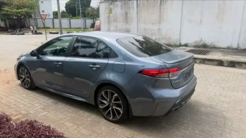 TOYOTA Corolla   - 2020