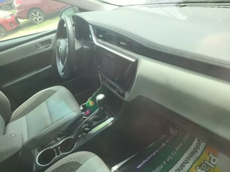 Toyota Corolla   - 2019