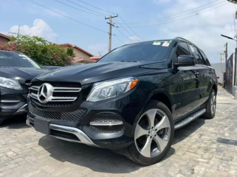 Mercedes-Benz GLE 350   - 2017