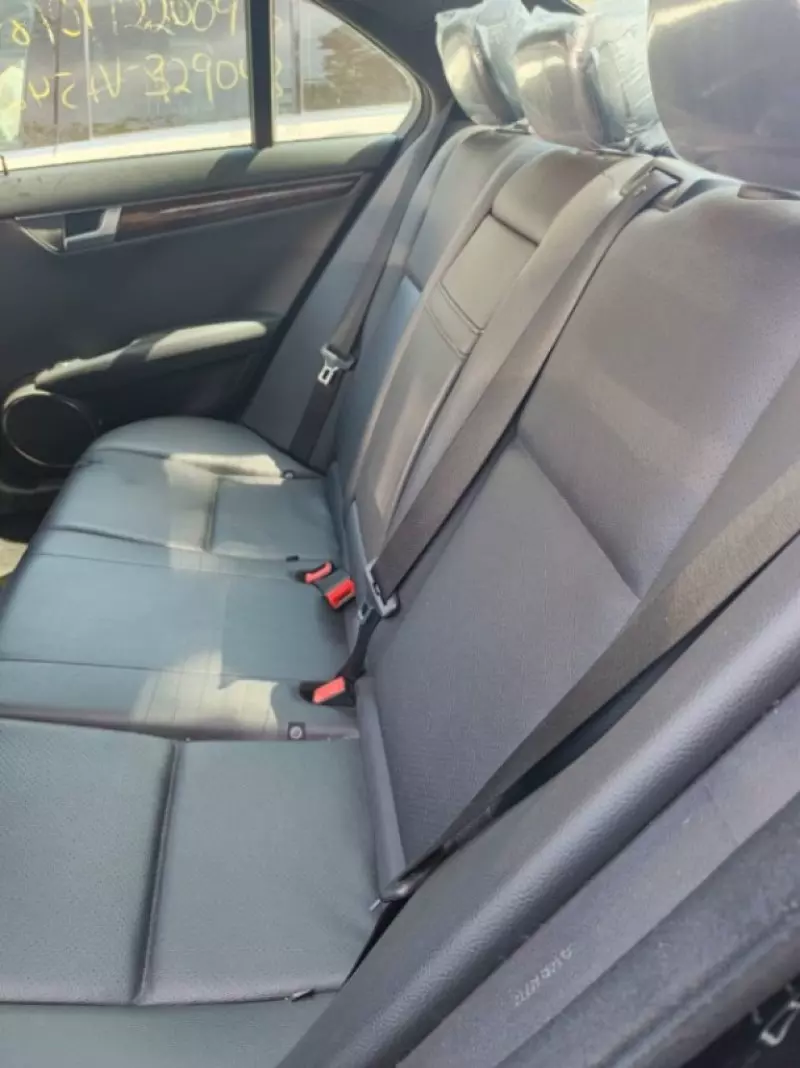 Mercedes-Benz C 300   - 2013