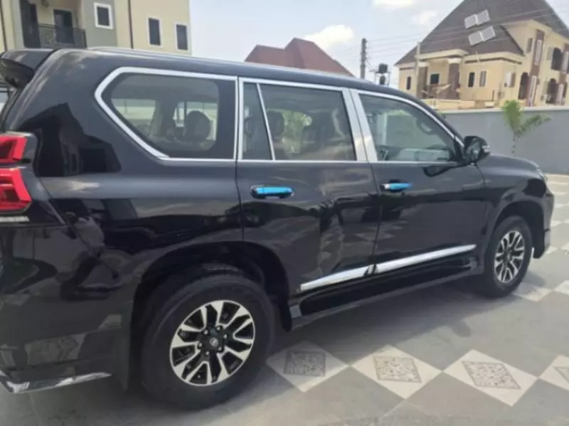 TOYOTA Landcruiser Prado   - 2016