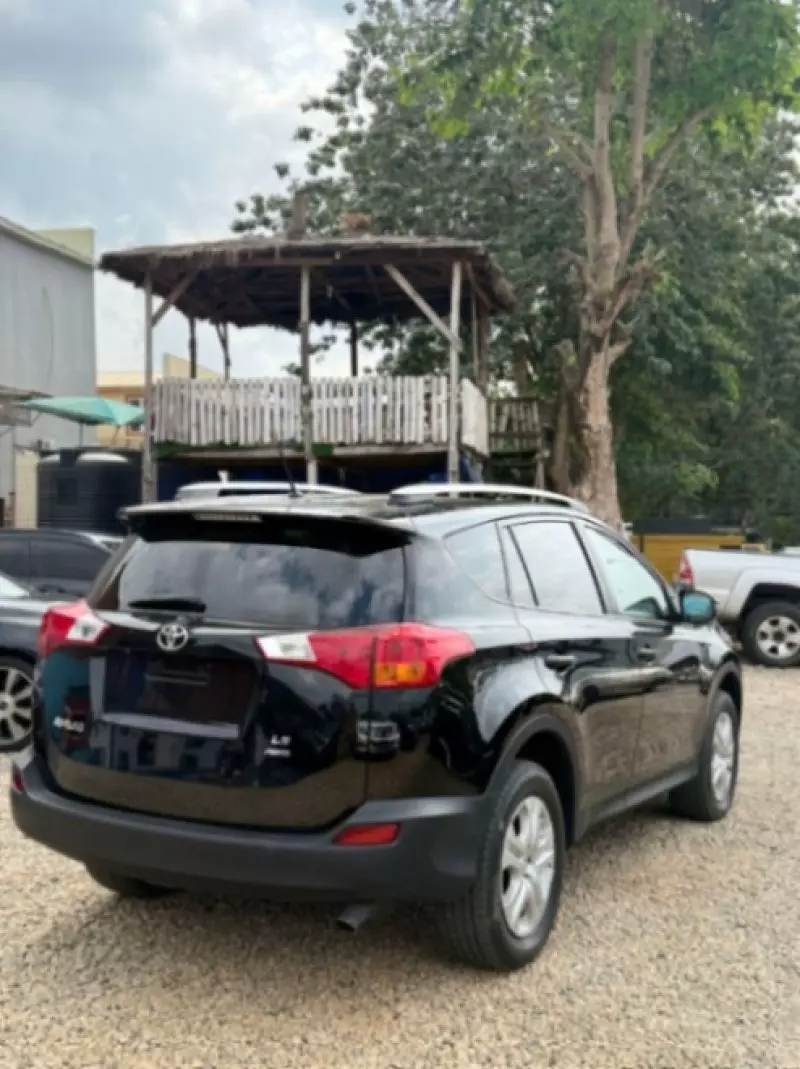 Toyota RAV 4   - 2016