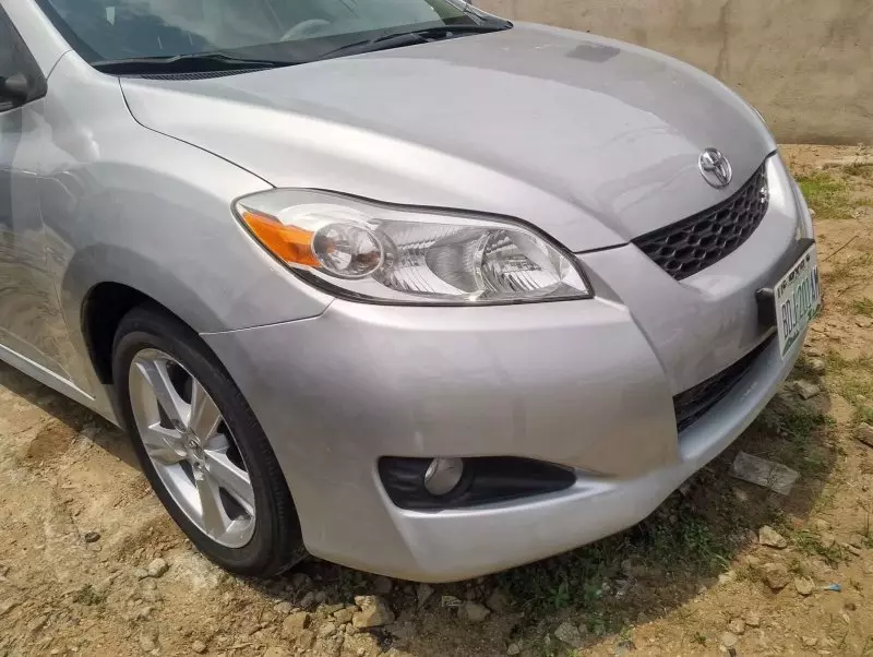 Toyota Matrix   - 2010