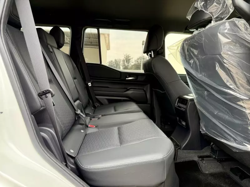 Toyota Landcruiser Prado   - 2024
