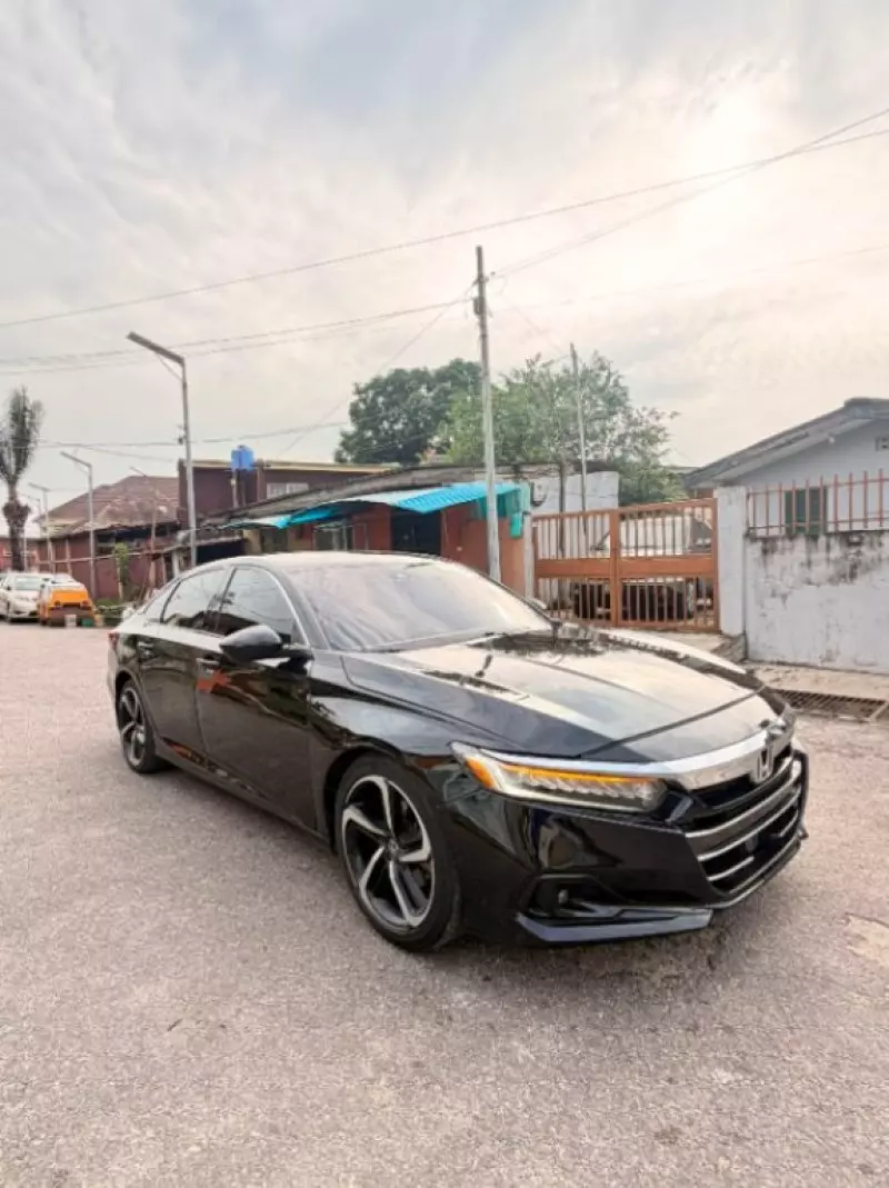 Honda Accord - 2018
