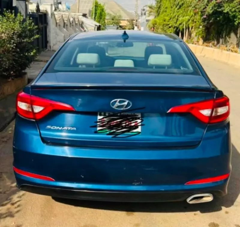 Hyundai Sonata   - 2016