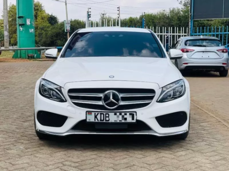 Mercedes-Benz C 200   - 2014