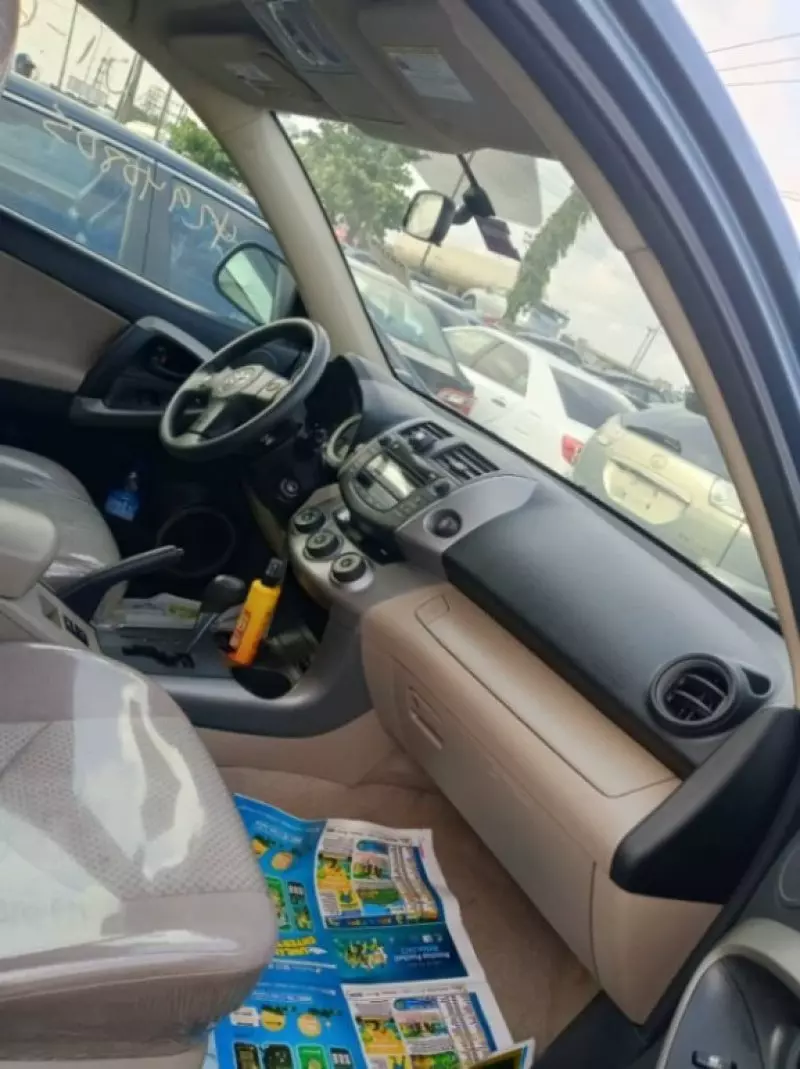 Toyota Rav4   - 2007
