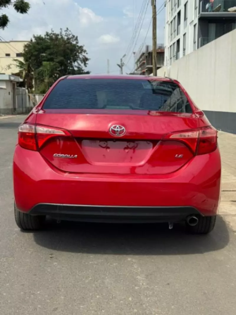 Toyota Corolla   - 2018