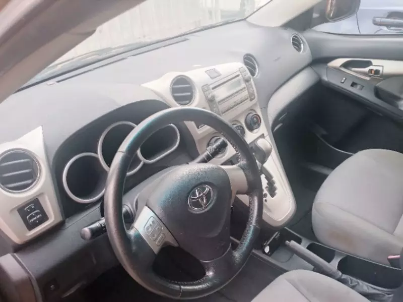 Toyota Matrix   - 2010