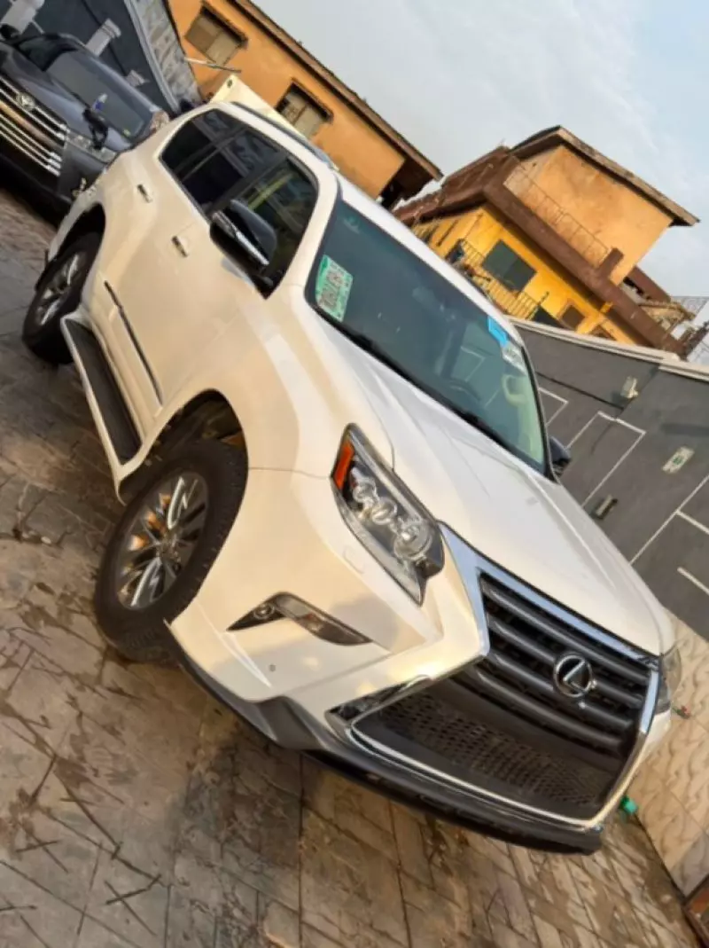 Lexus GX 460   - 2014
