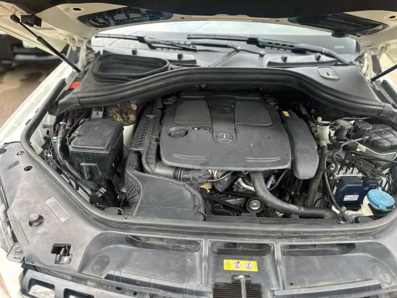 Mercedes-Benz ML 350   - 2012