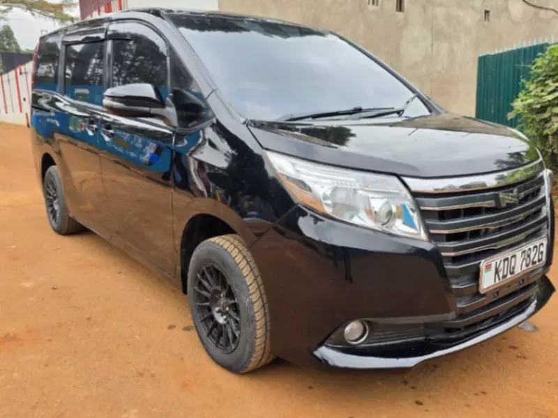 TOYOTA Noah   - 2016
