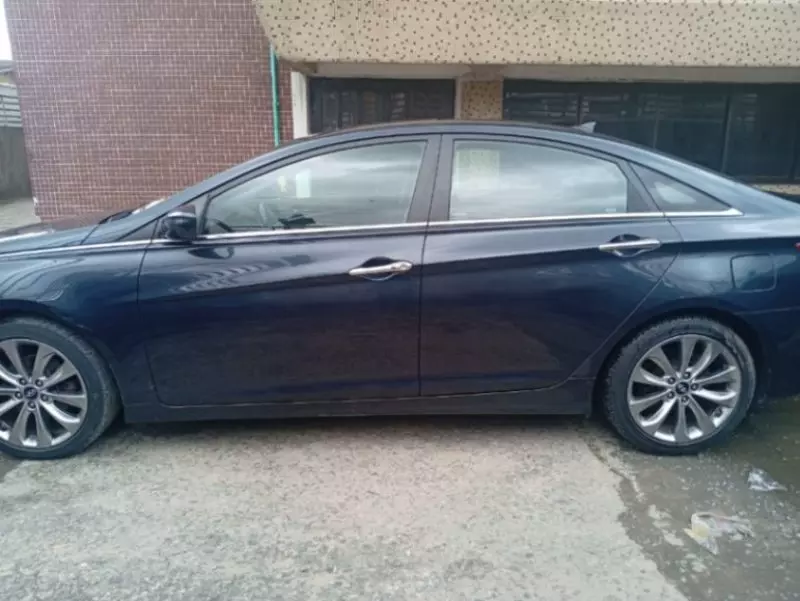 Hyundai SONATA 2,0L BVA GL - 2013