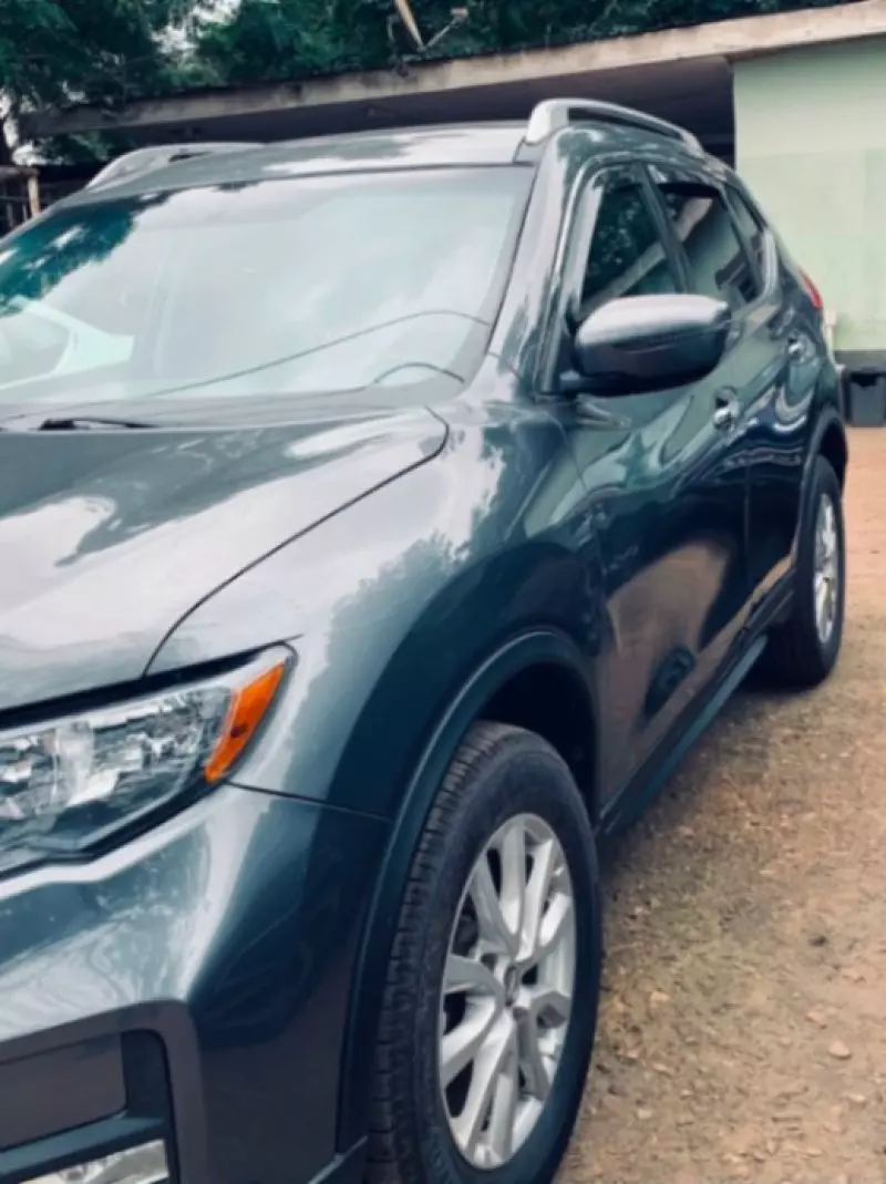 Nissan Rogue - 2017