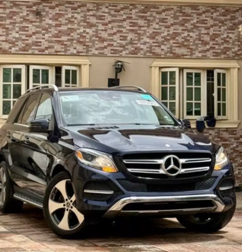 Mercedes-Benz GLE 350   - 2016