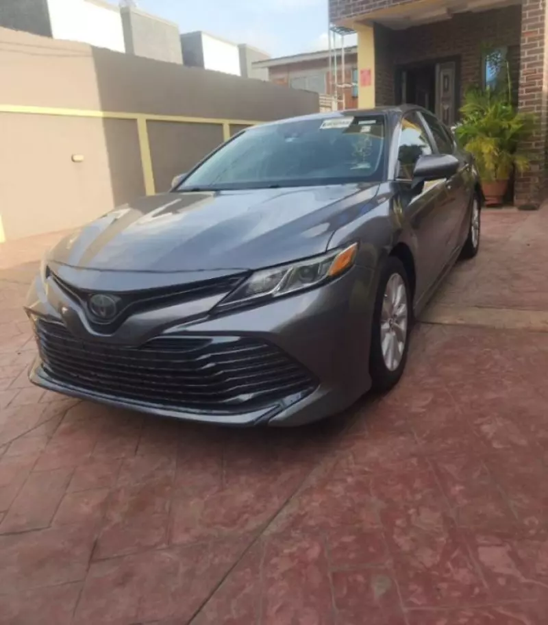 Toyota Camry   - 2020