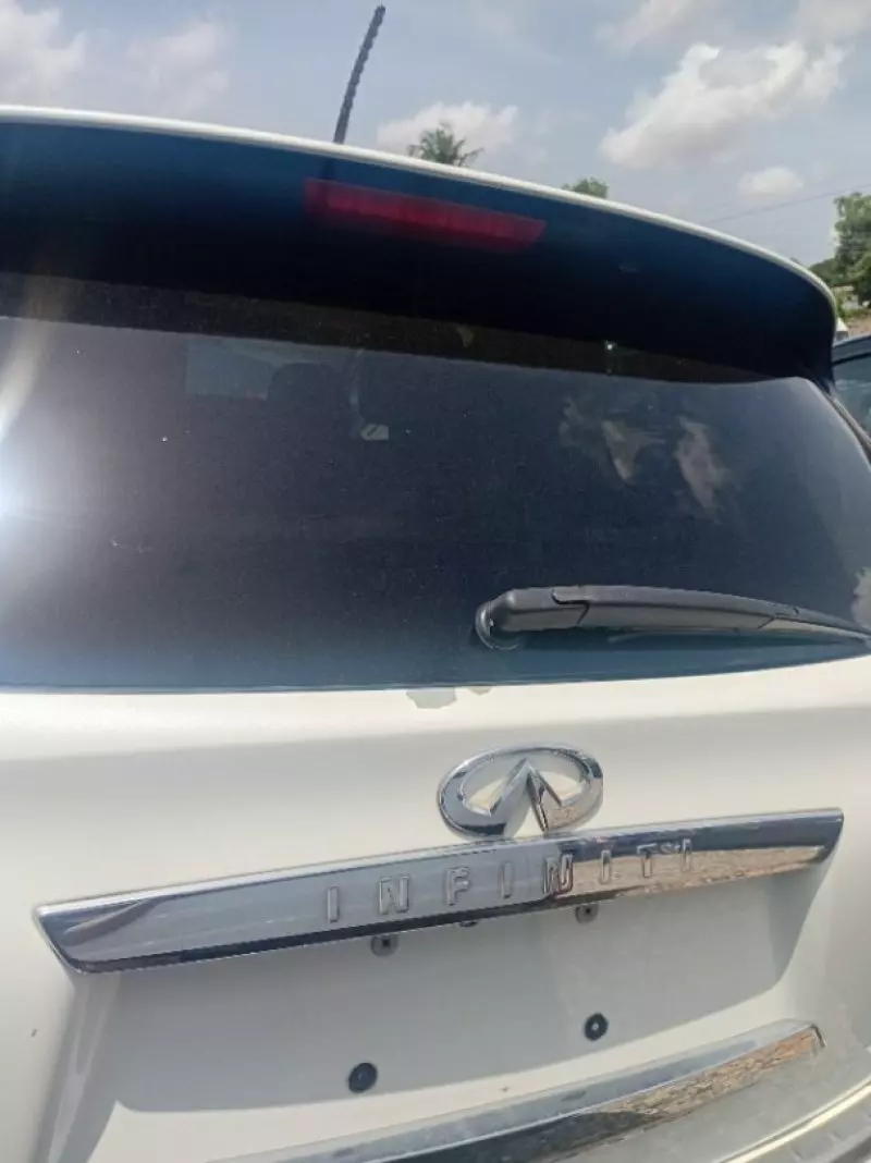 Infiniti QX60   - 2015