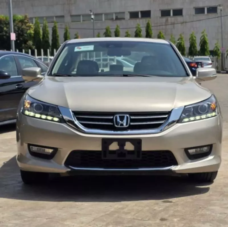 Honda Accord   - 2014