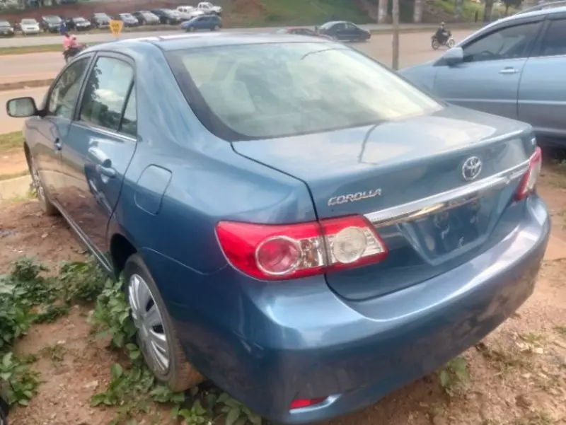 TOYOTA Corolla   - 2013