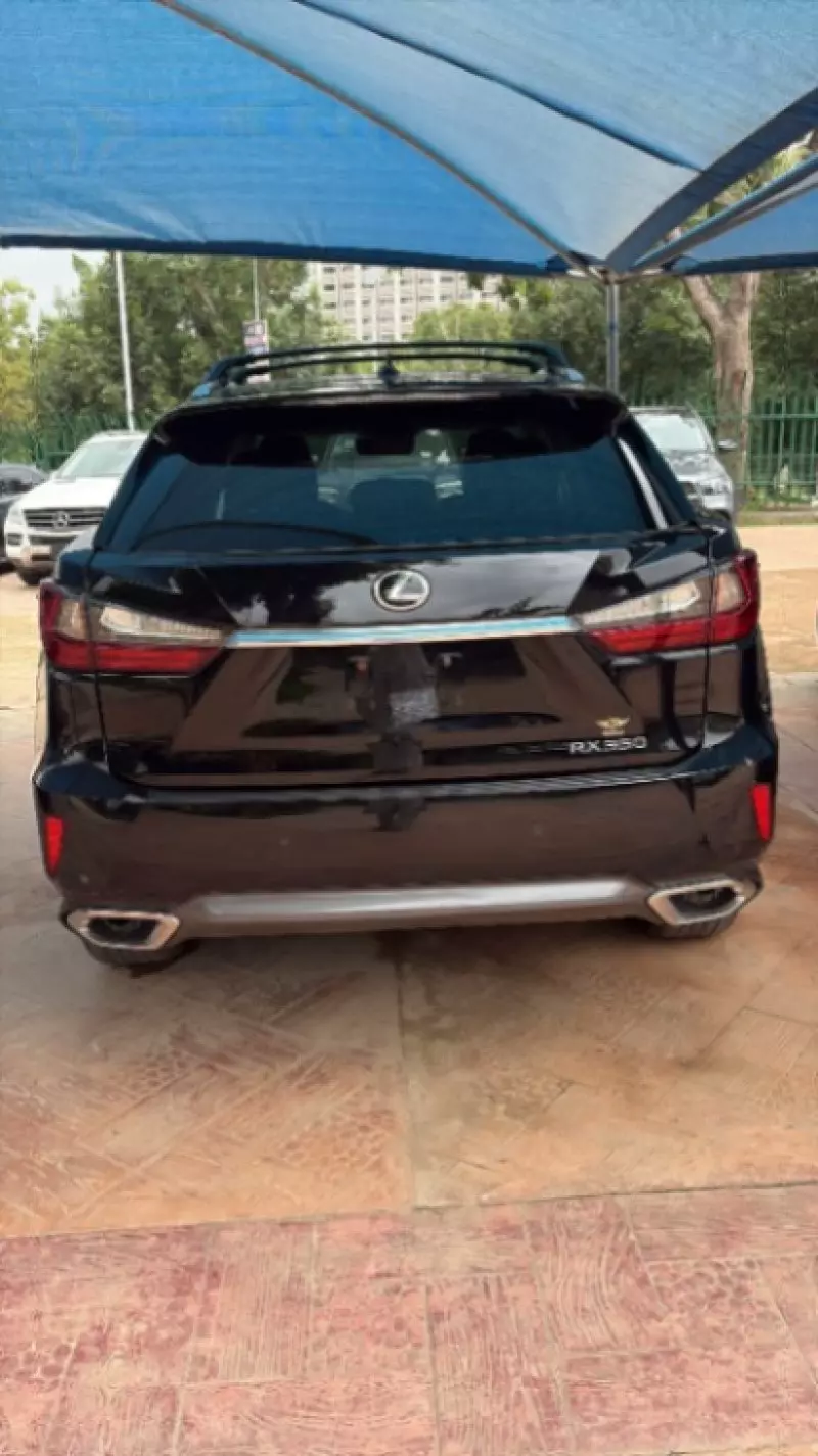 Lexus RX   - 2017