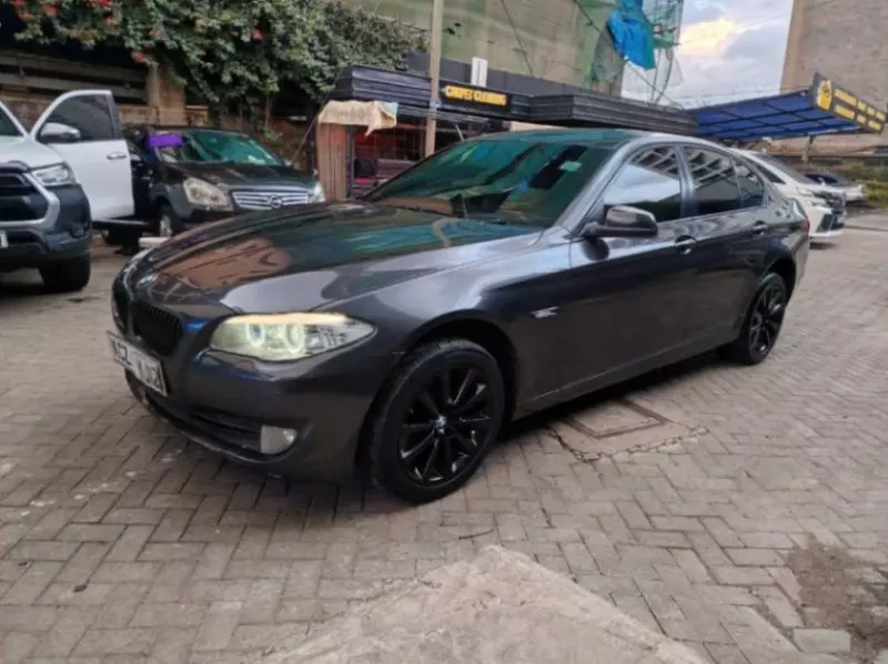 BMW 520 - 2013