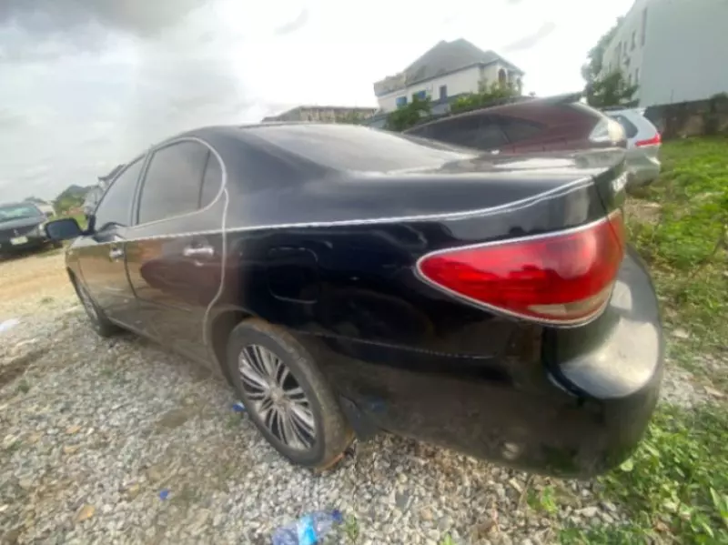 Lexus ES   - 2005