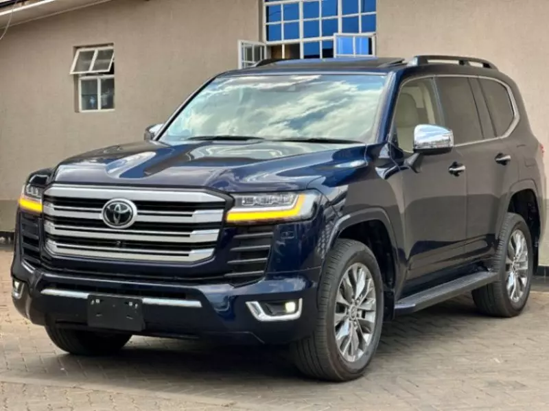 Toyota Landcruiser Sahara   - 2021